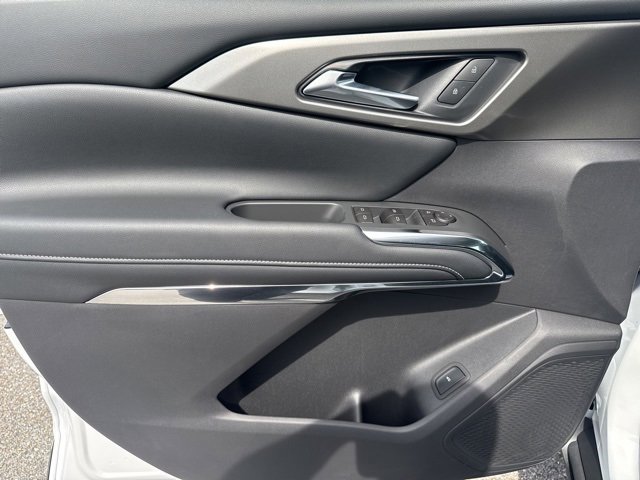 New 2026 Chevrolet Traverse LT w/ LPO, Floor Liner Package image 10