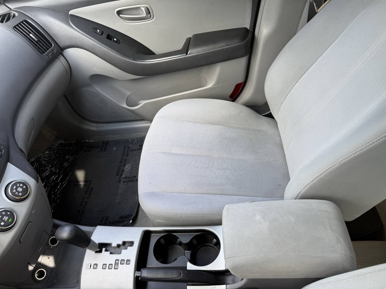 Used 2007 Hyundai Elantra SE FWD image 17