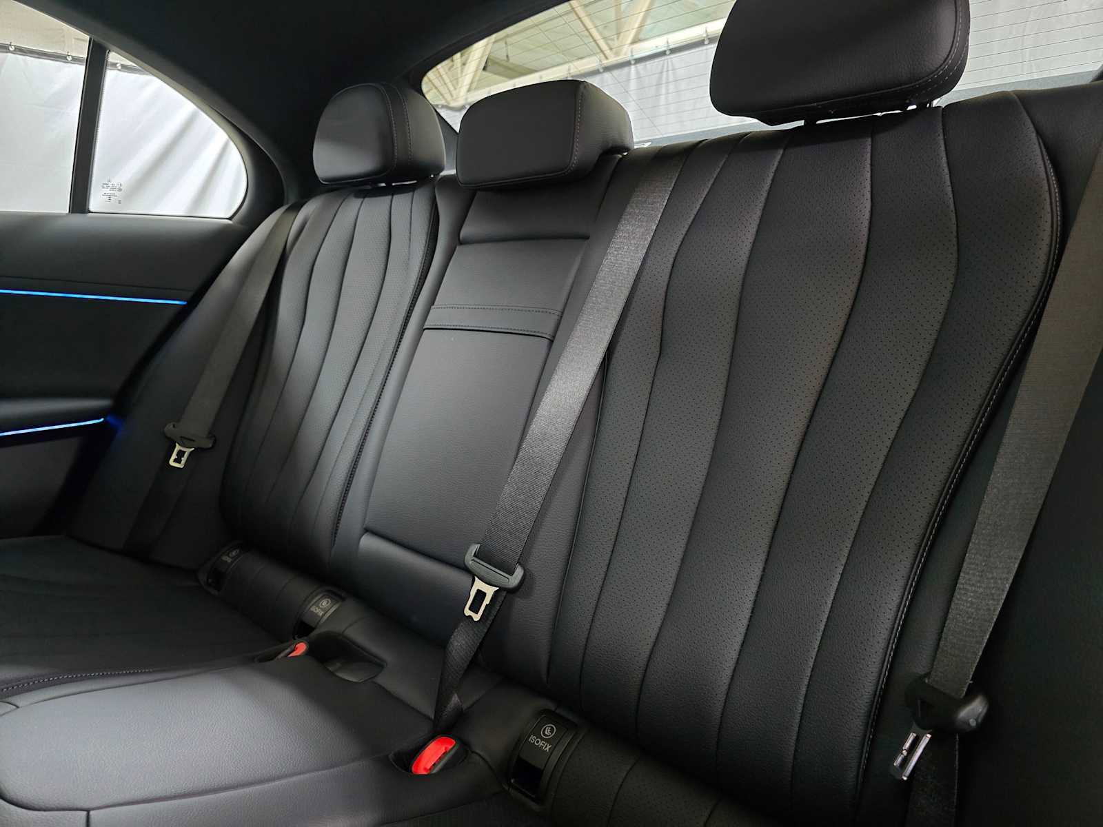 New 2026 Mercedes-Benz E 450 4MATIC Sedan image 19