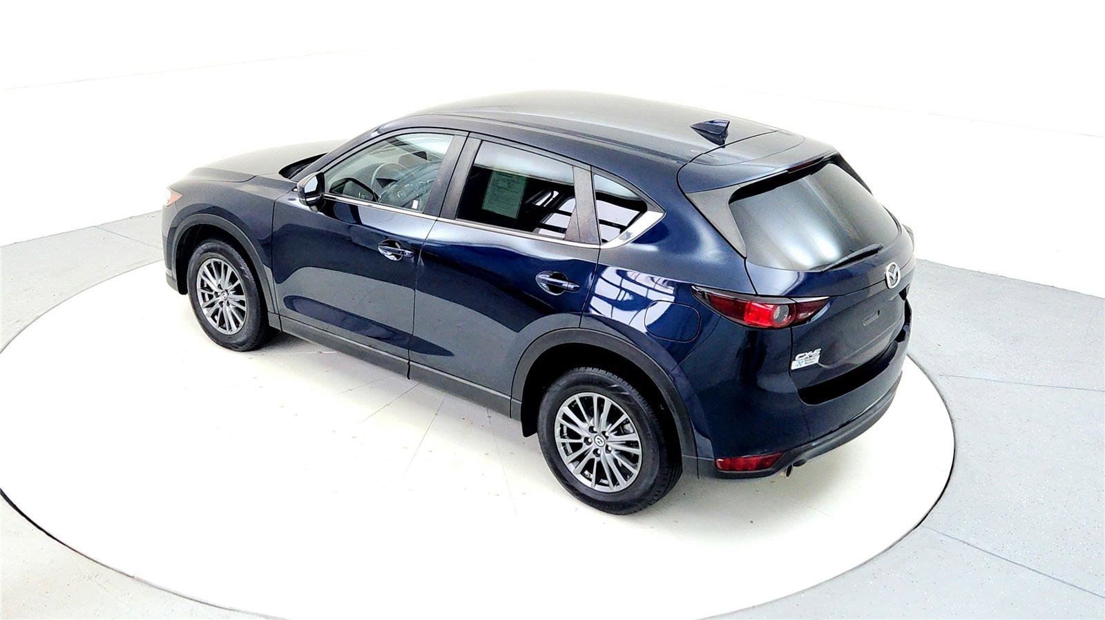 Used 2017 MAZDA CX-5 Touring image 16