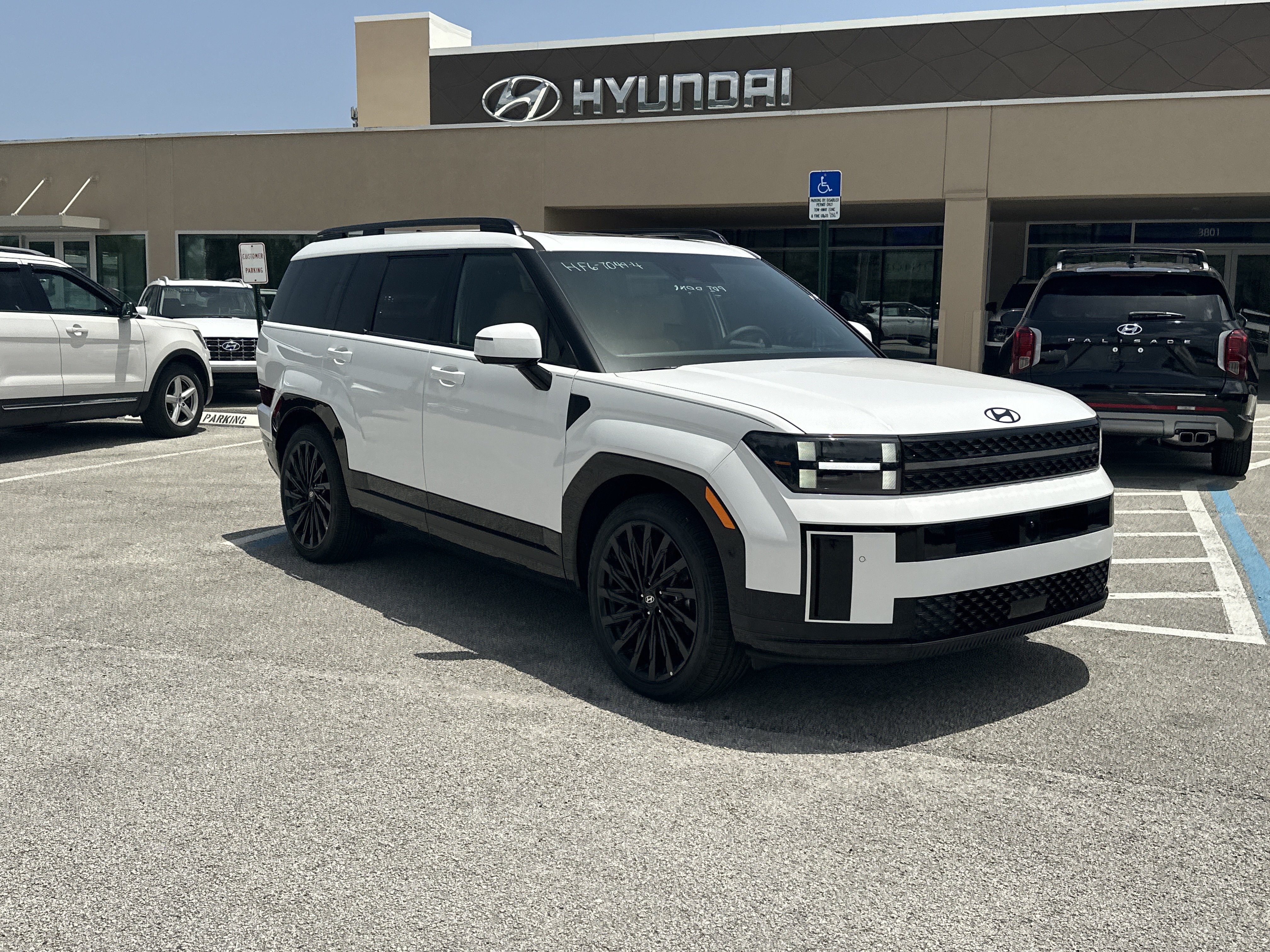 New 2026 Hyundai Santa Fe Calligraphy FWD image 4