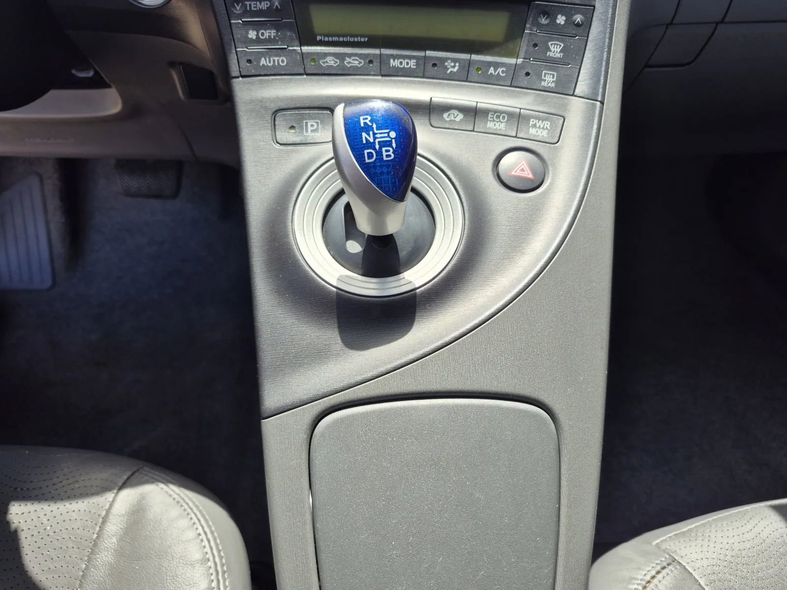 Used 2011 Toyota Prius Four FWD image 30