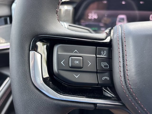 Used 2025 Jeep Wagoneer S Limited AWD/4WD image 27