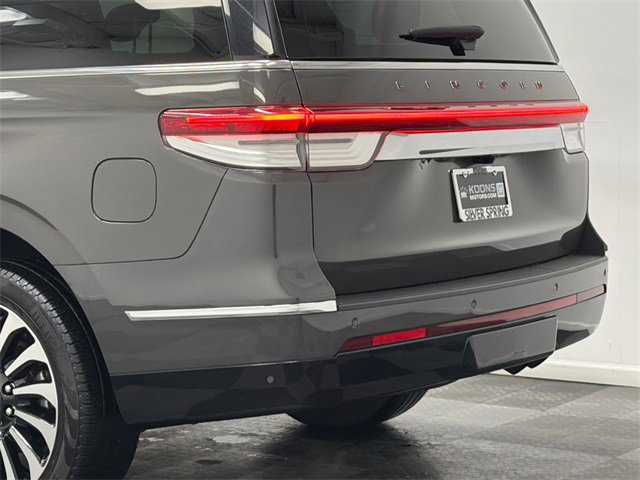 Used 2023 Lincoln Navigator Black Label image 7