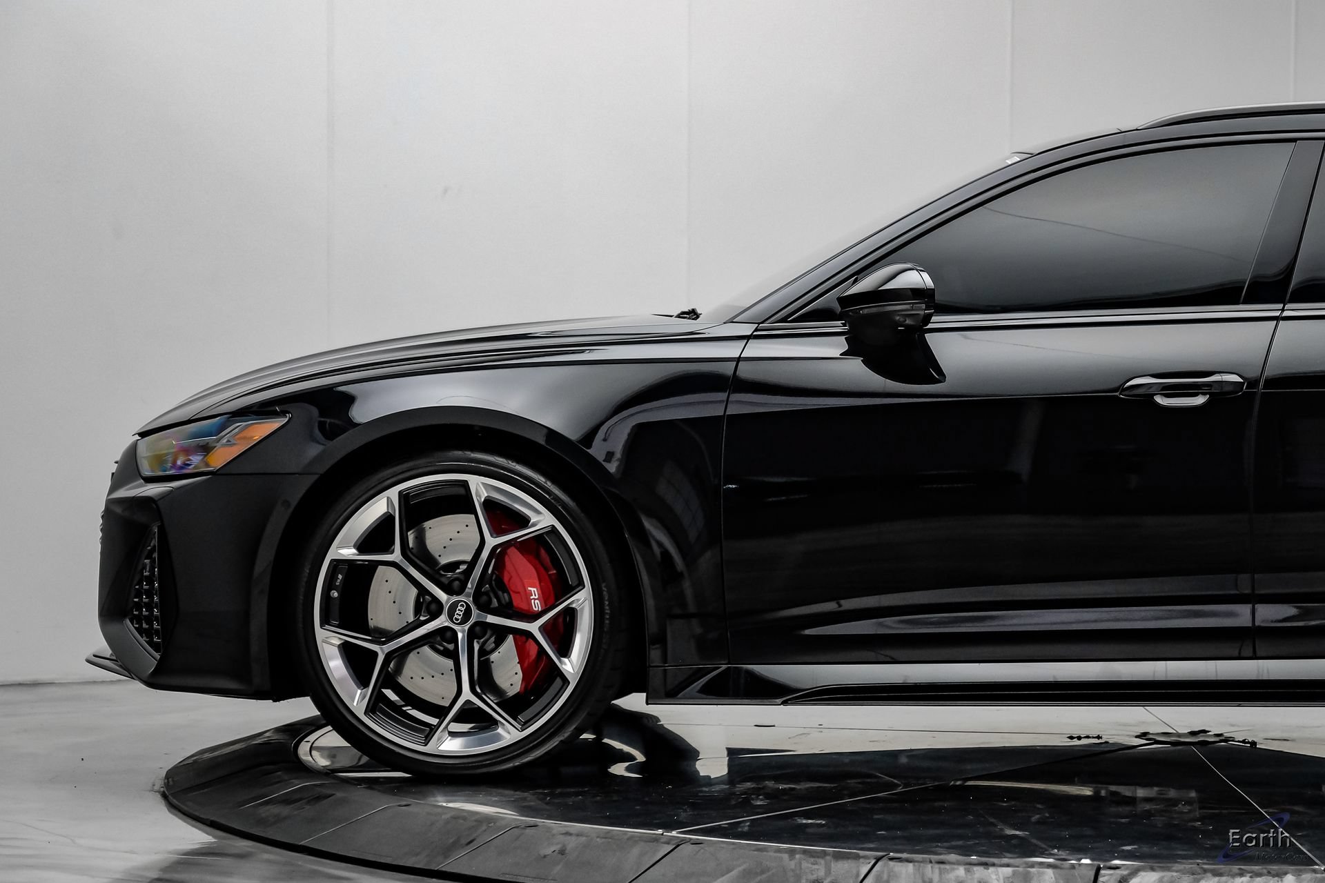Used 2024 Audi RS 6 performance AWD/4WD image 8