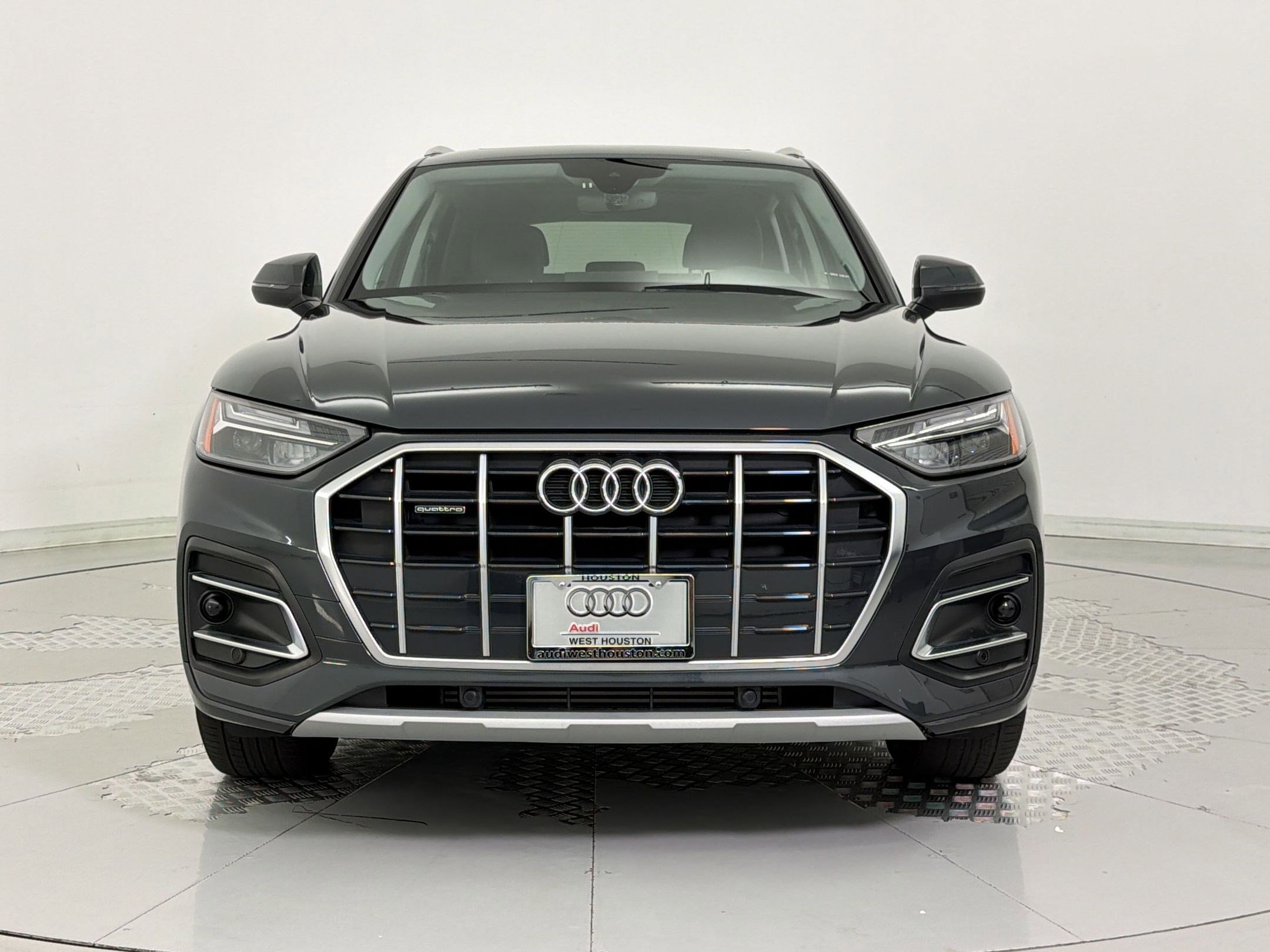 Used 2023 Audi Q5 2.0T Premium w/ Convenience Package image 6