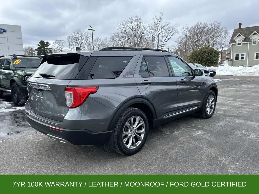 Certified 2022 Ford Explorer XLT w/ Equipment Group 202A image 5