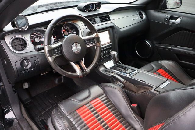 Used 2012 Ford Mustang Shelby GT500 w/ SVT Performance Pkg image 4