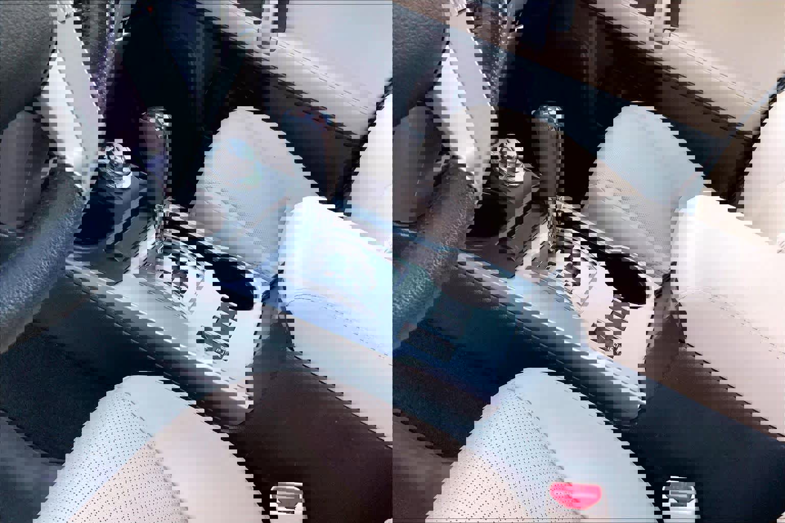 Used 2023 Toyota 4Runner Limited image 16