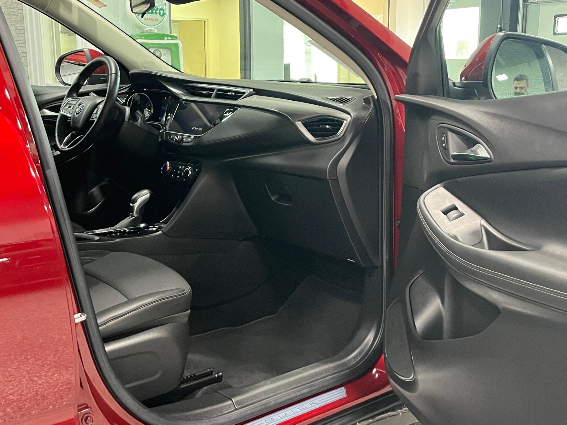 Used 2023 Buick Encore GX Preferred w/ Cold Weather Comfort Package image 8