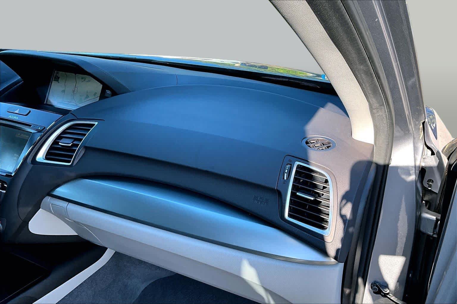 Used 2018 Acura RDX w/ Advance Package AWD/4WD image 18
