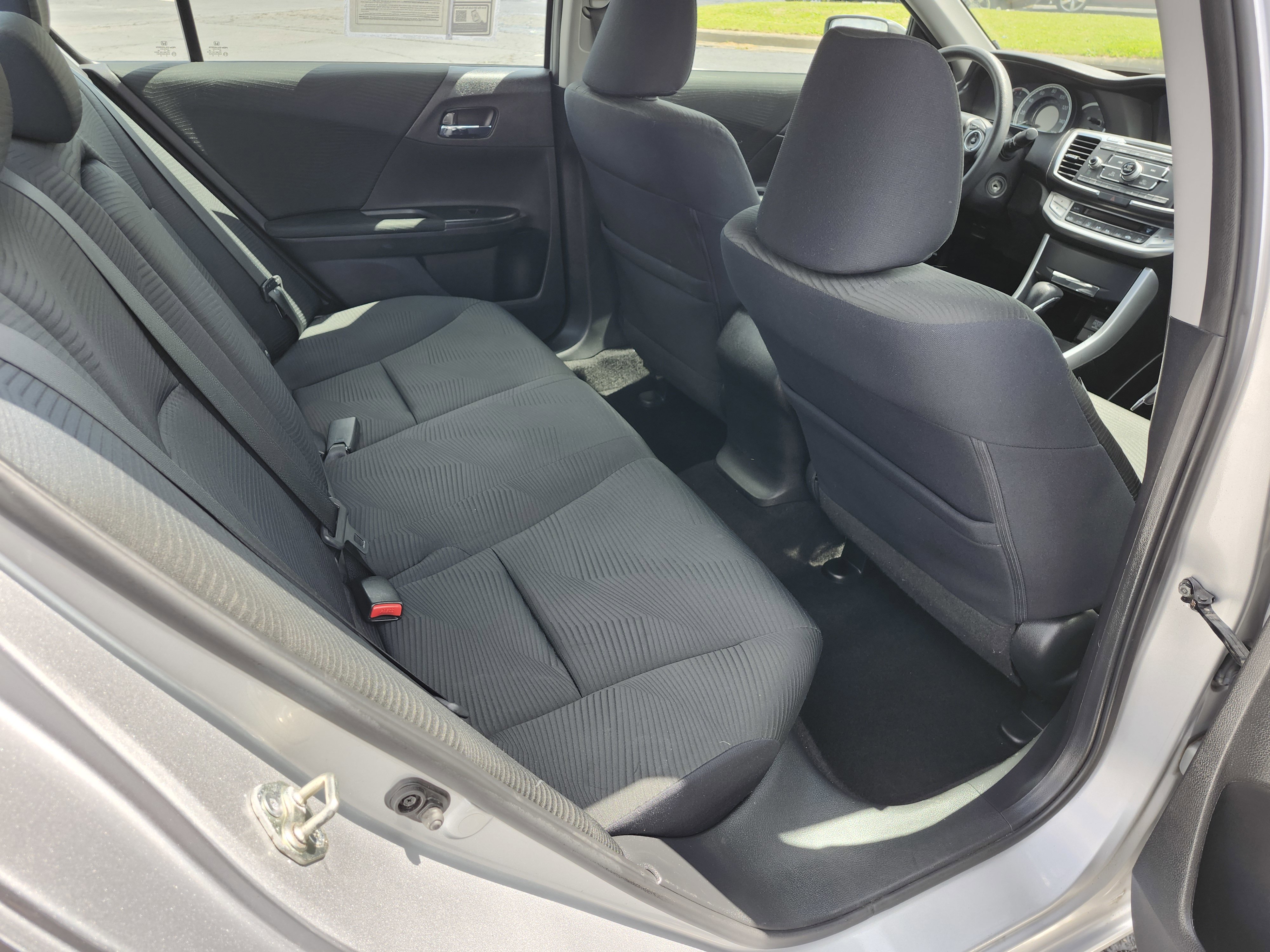 Used 2015 Honda Accord LX image 13