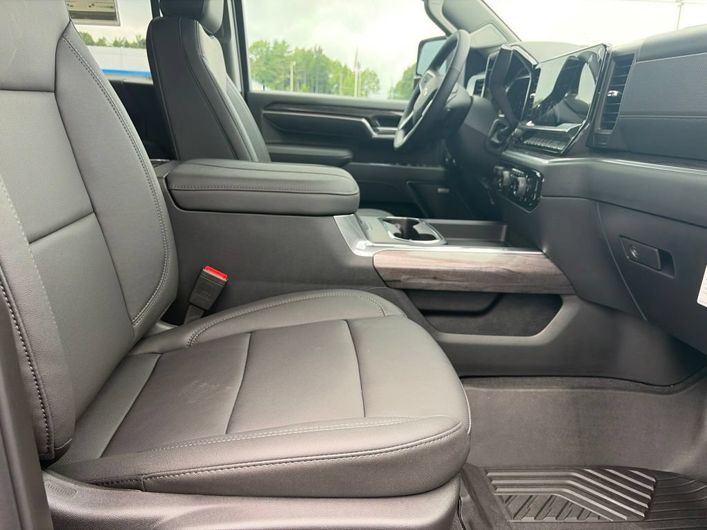 New 2026 Chevrolet Silverado 2500 LTZ w/ LTZ Plus Package AWD/4WD image 41
