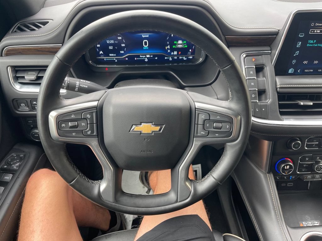 Used 2023 Chevrolet Tahoe Premier AWD/4WD image 14