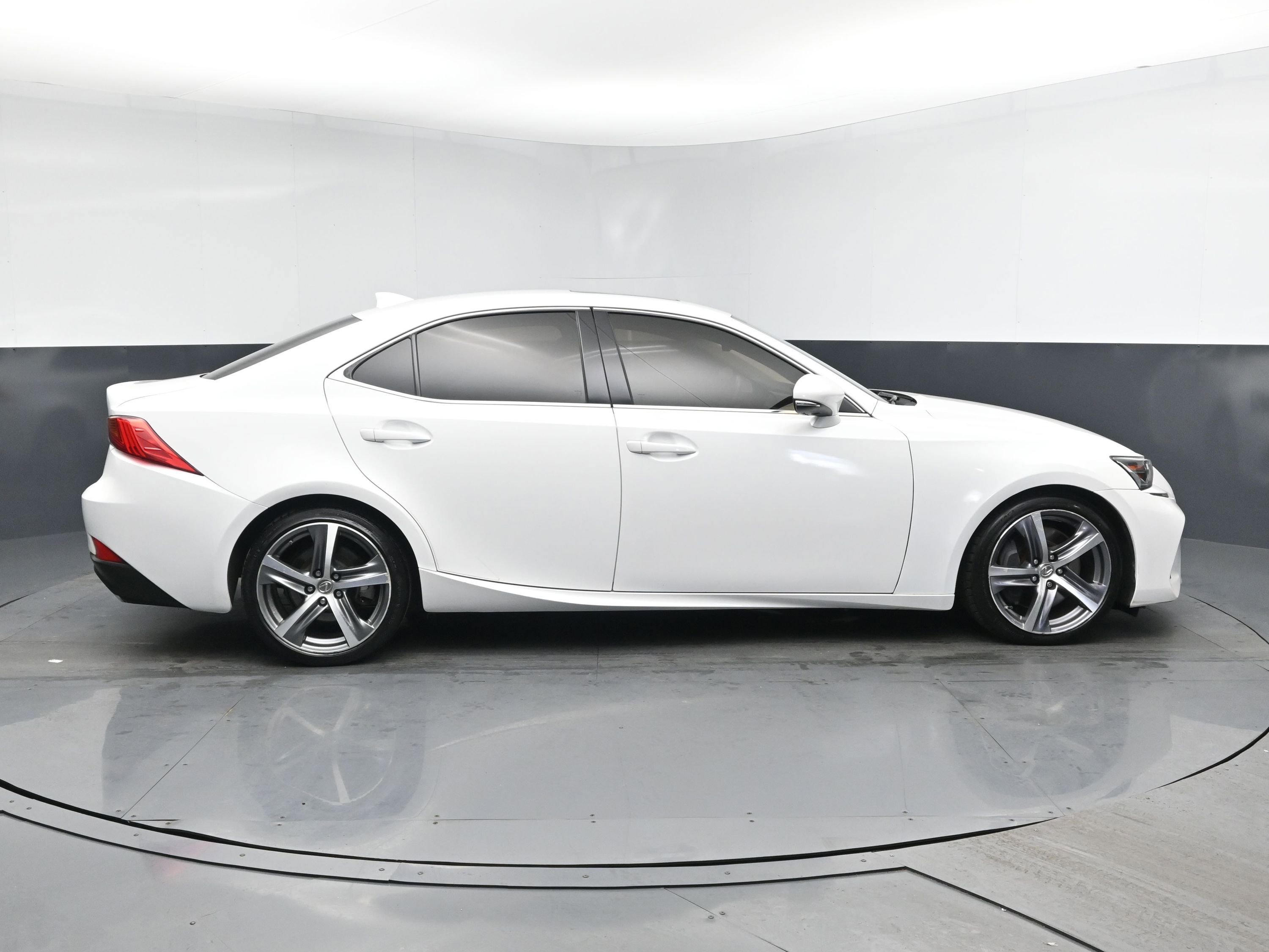 Used 2018 Lexus IS 300 AWD w/ Comfort Package image 3