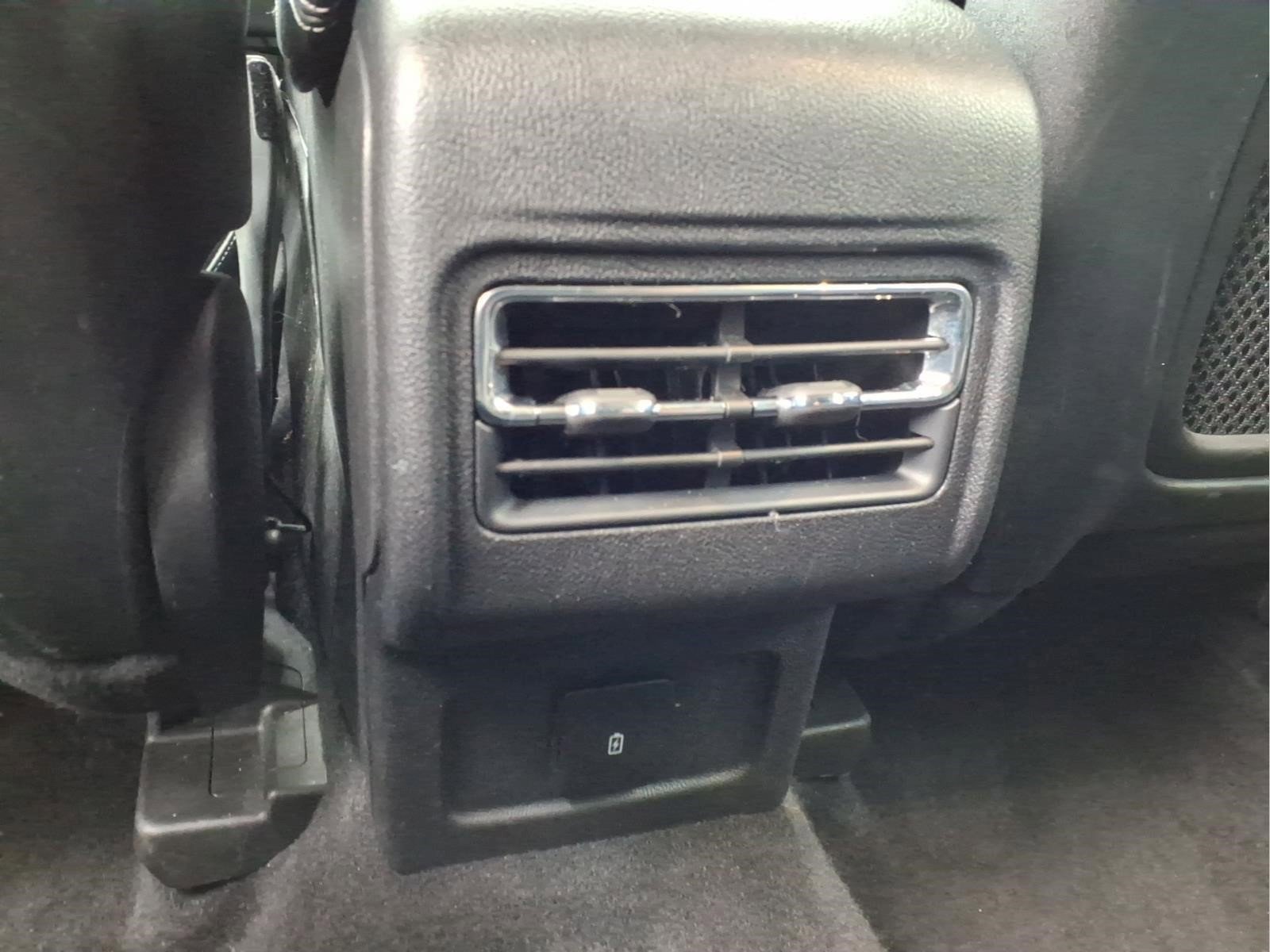 Used 2024 Lincoln Corsair FWD image 10