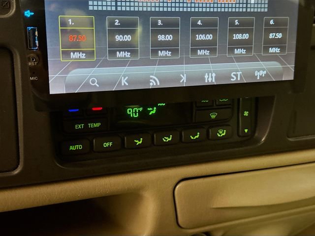 Used 2005 Ford Excursion Limited image 14