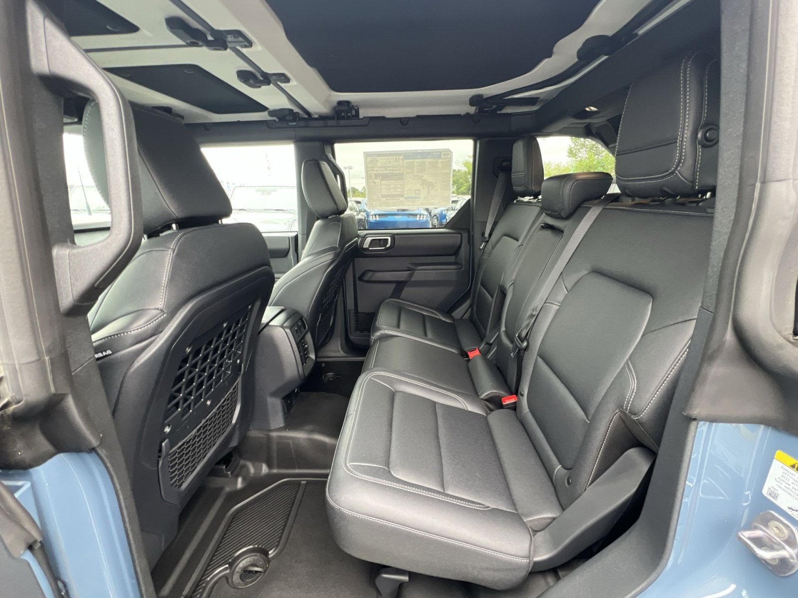 New 2025 Ford Bronco Badlands image 24