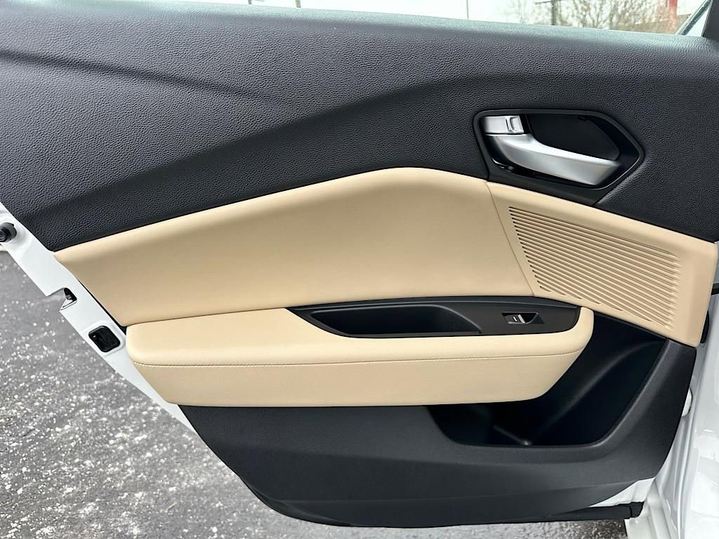 Certified 2025 Acura TLX w/ Technology Package image 24