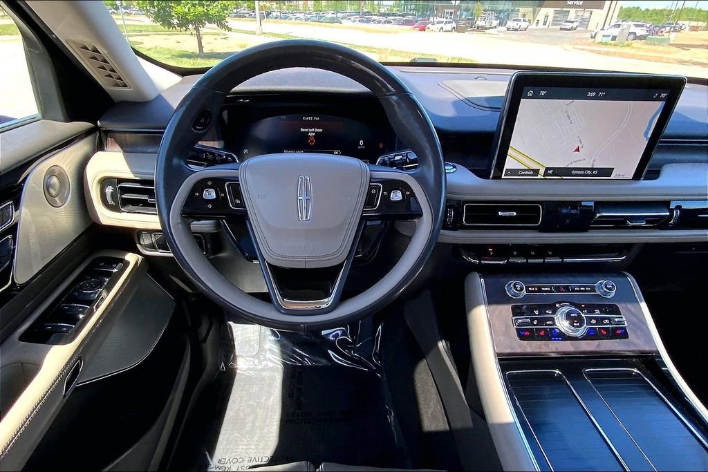 Used 2020 Lincoln Aviator Reserve w/ Equipment Group 202A AWD/4WD image 5