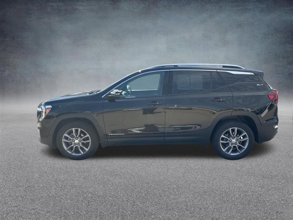 Used 2022 GMC Terrain SLT w/ Infotainment Package II image 6