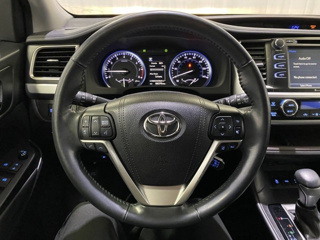 Certified 2017 Toyota Highlander XLE image 20