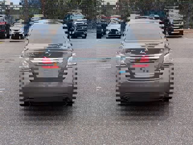 Used 2013 Nissan Altima 2.5 S image 7