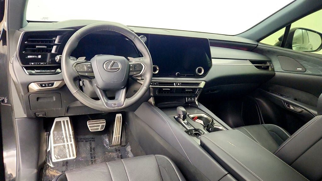 Used 2024 Lexus RX 500h F Sport w/ Convenience Package AWD/4WD image 13