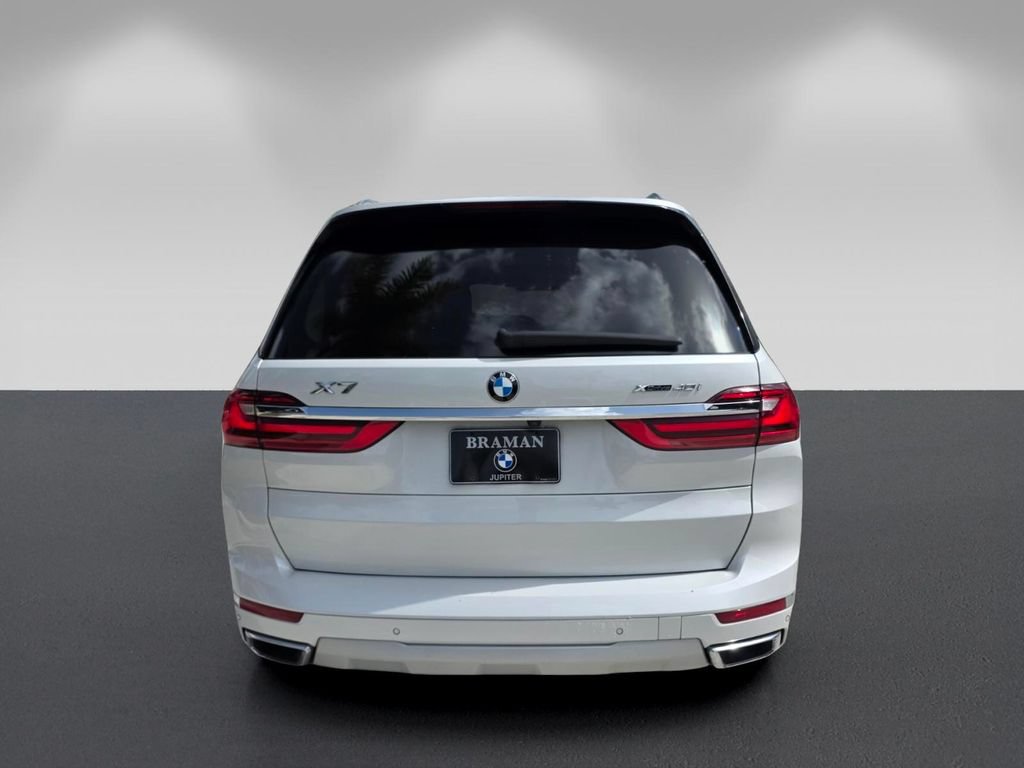 Used 2022 BMW X7 xDrive40i w/ Premium Package AWD/4WD image 5