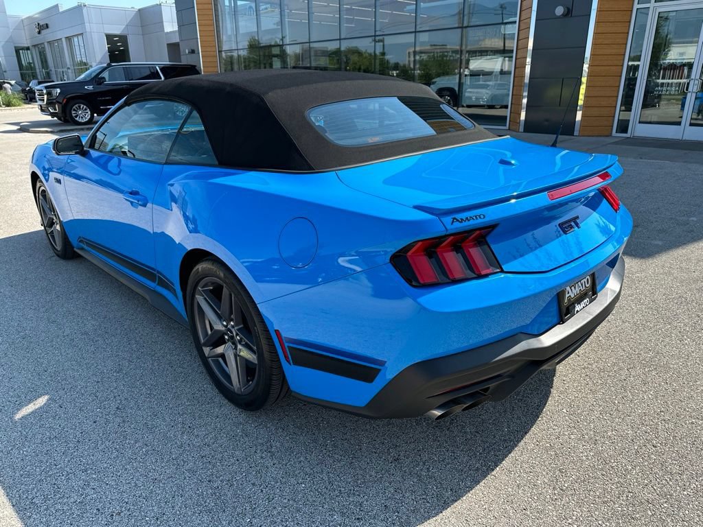 Used 2025 Ford Mustang GT Premium RWD image 9