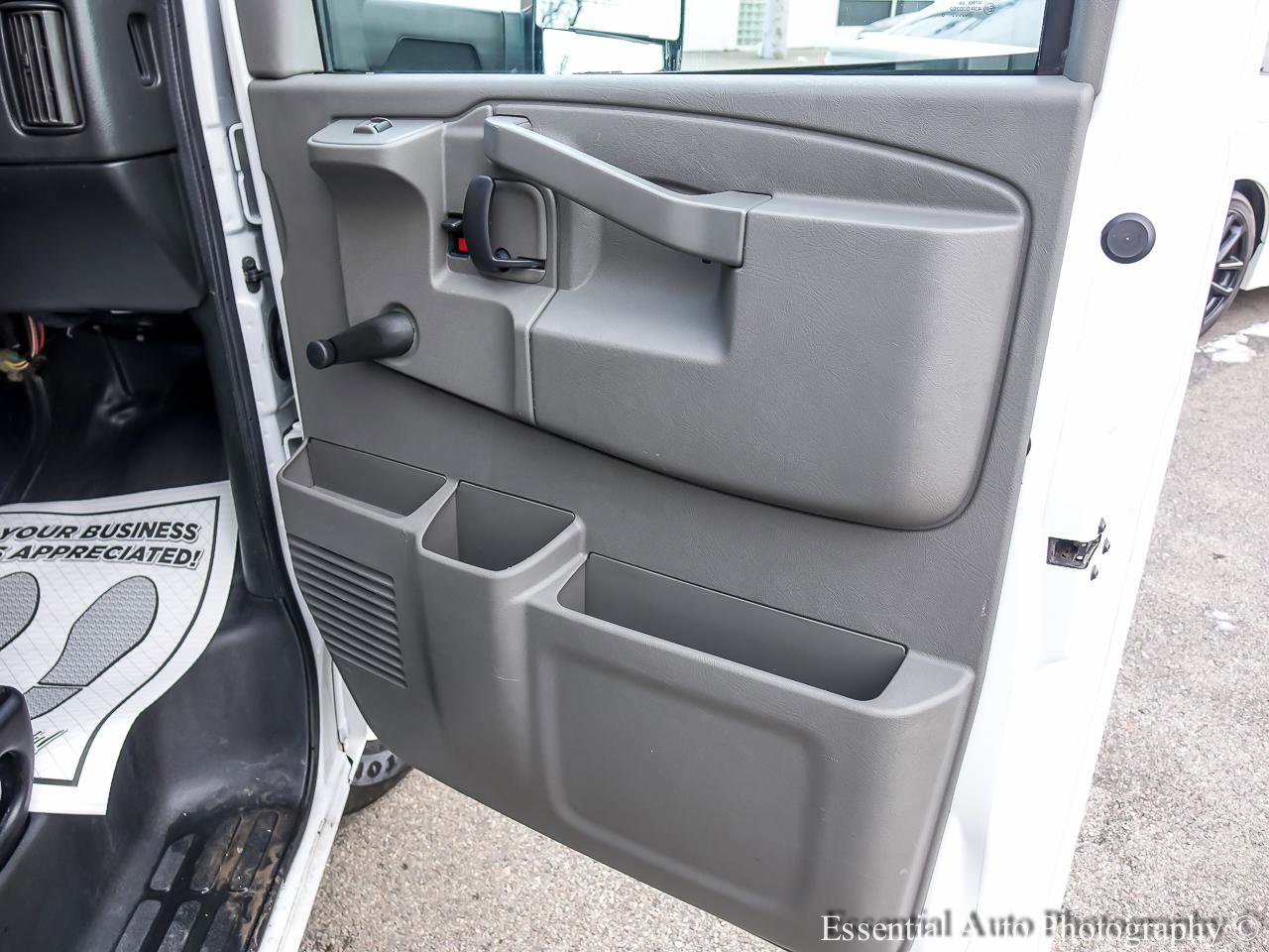 Used 2020 GMC Savana 3500 G3500 177 in. w/ Driver Convenience Package image 21