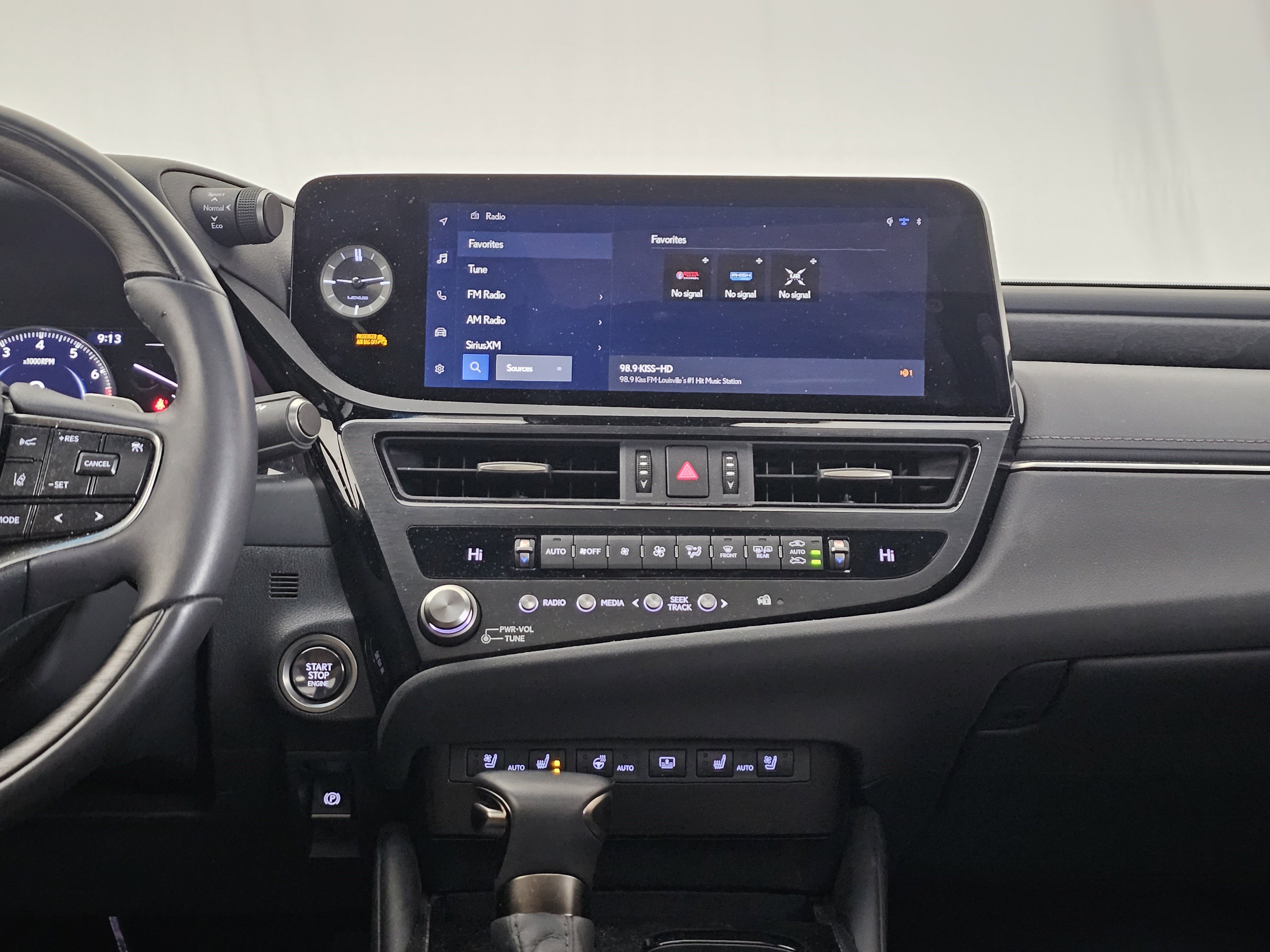 Used 2024 Lexus ES 350 Ultra Luxury w/ Accessory Package (Z1) image 37