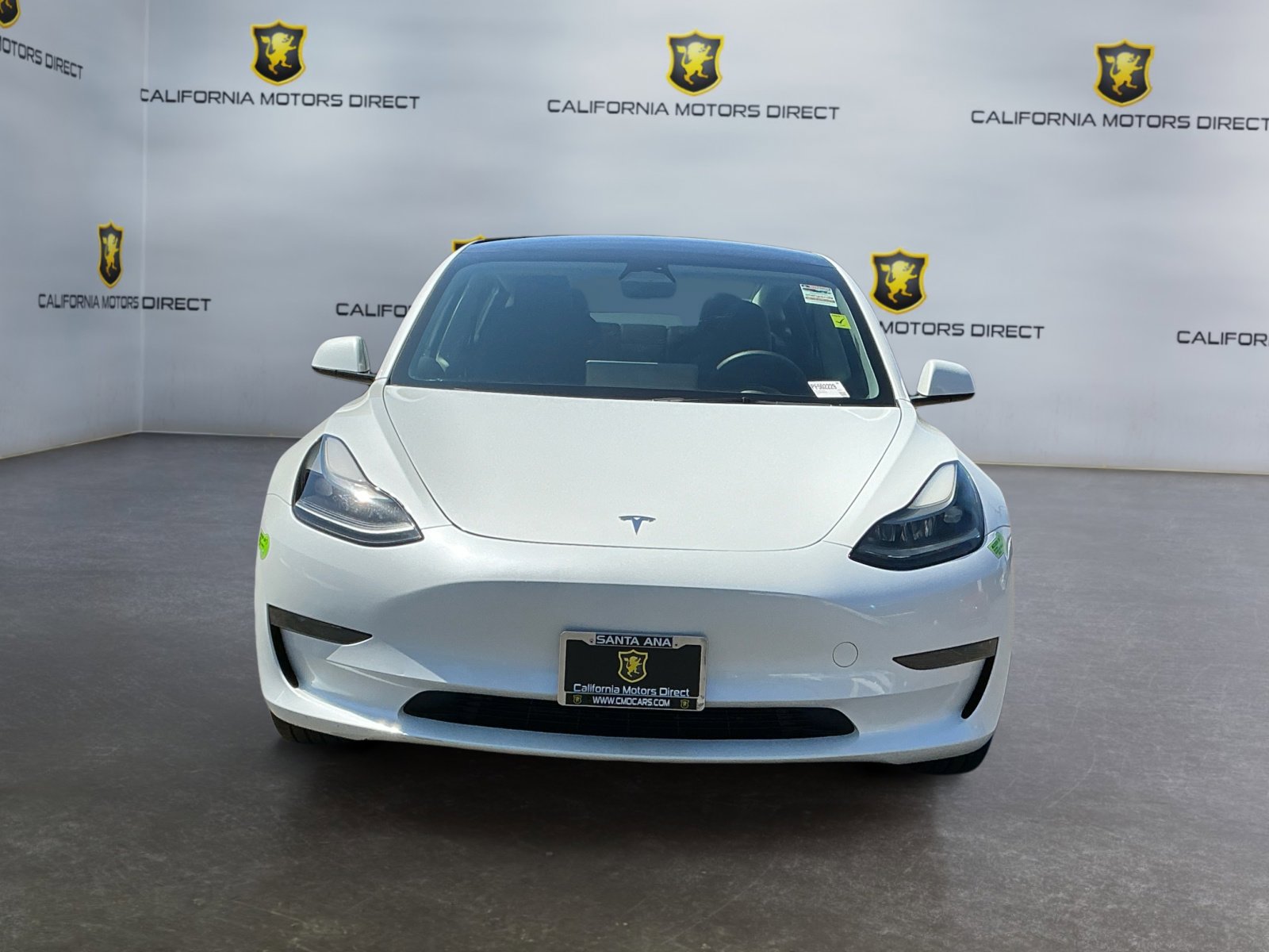 Used 2023 Tesla Model 3 Standard Range image 2