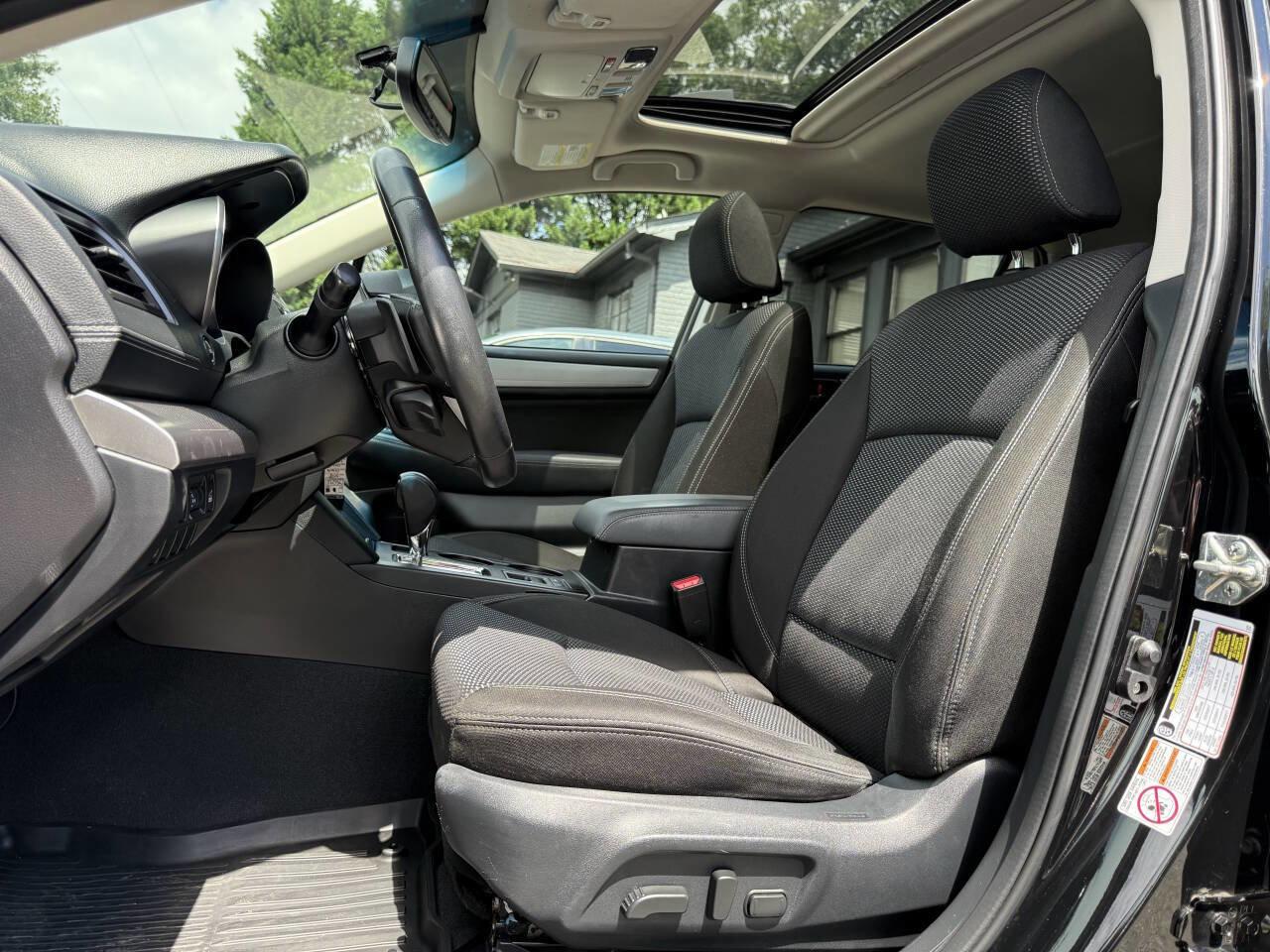Used 2018 Subaru Outback 2.5i Premium image 8