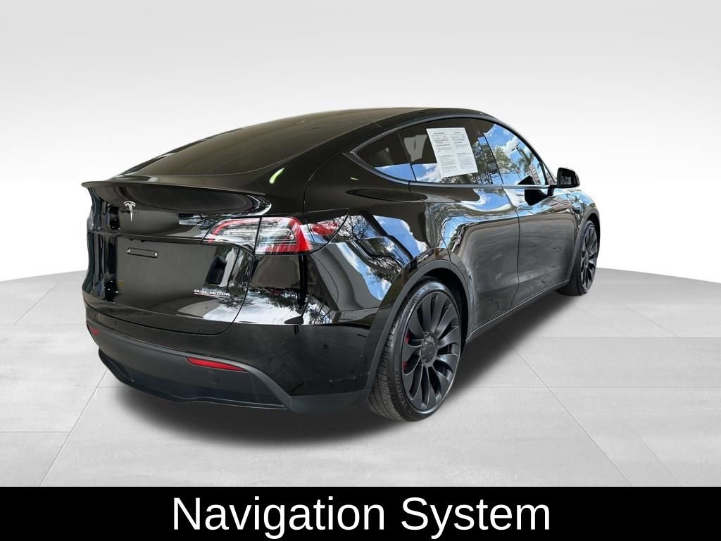 Used 2023 Tesla Model Y Long Range image 3