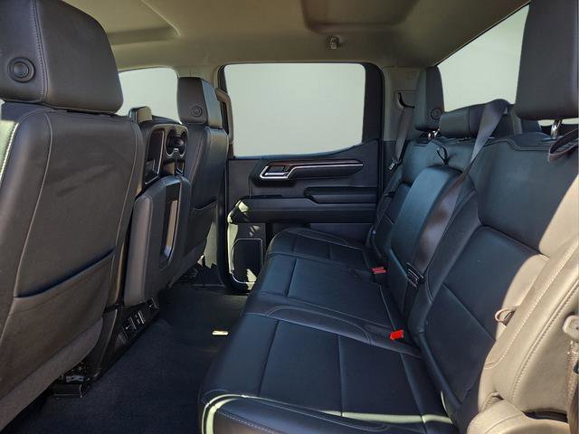 Used 2025 GMC Sierra 1500 SLT AWD/4WD image 15