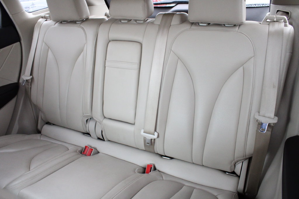 Used 2019 Lincoln MKC Premiere FWD image 22