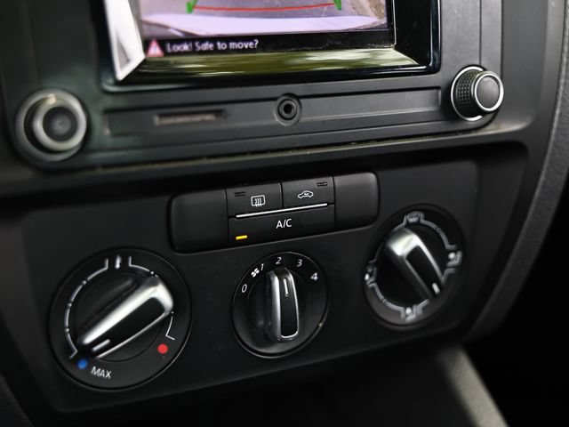 Used 2018 Volkswagen Jetta S FWD image 35
