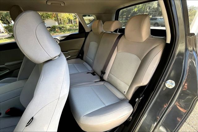 Used 2020 Kia Soul LX image 19