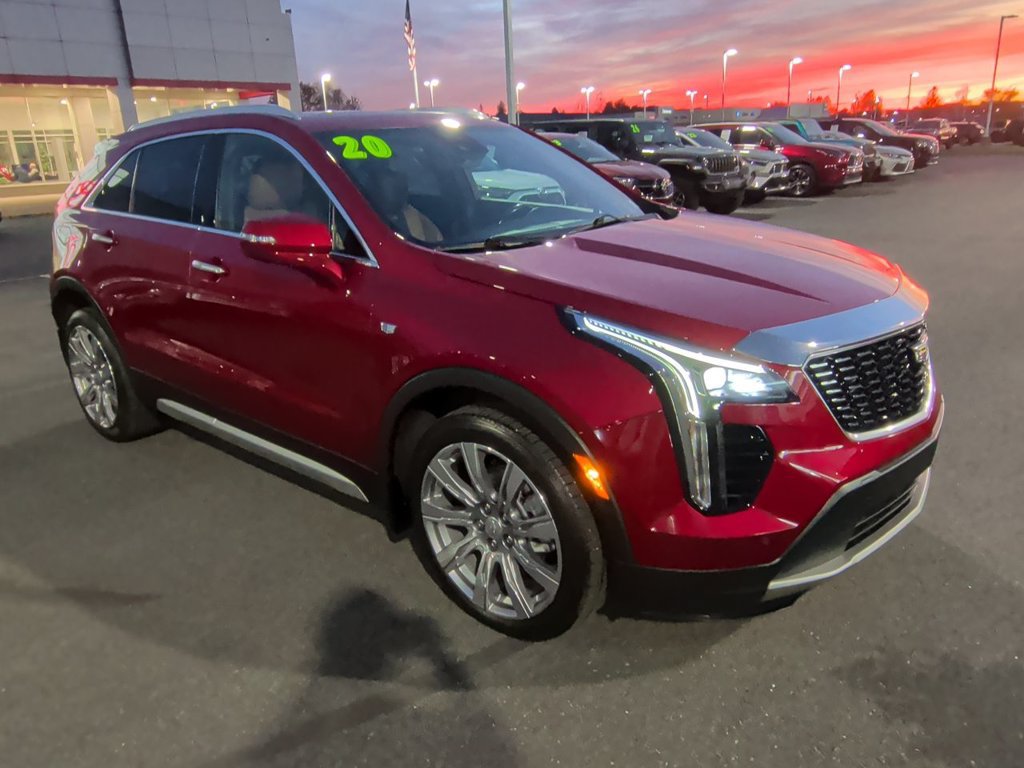 Used 2020 Cadillac XT4 Premium Luxury w/ Enhanced Visibility Package AWD/4WD image 2