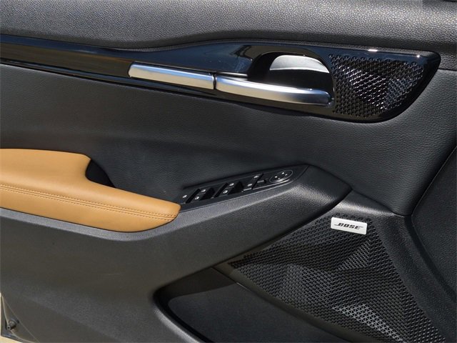 Used 2024 Kia Seltos SX w/ SX Sunroof Package image 17