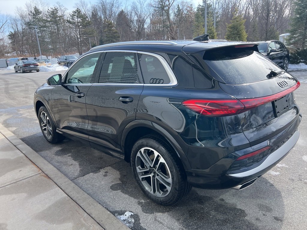 Certified 2025 Audi Q5 Premium image 33