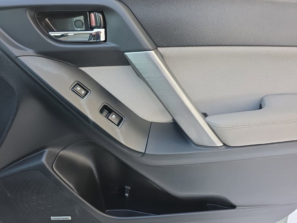 Used 2015 Subaru Forester 2.5i Limited image 22