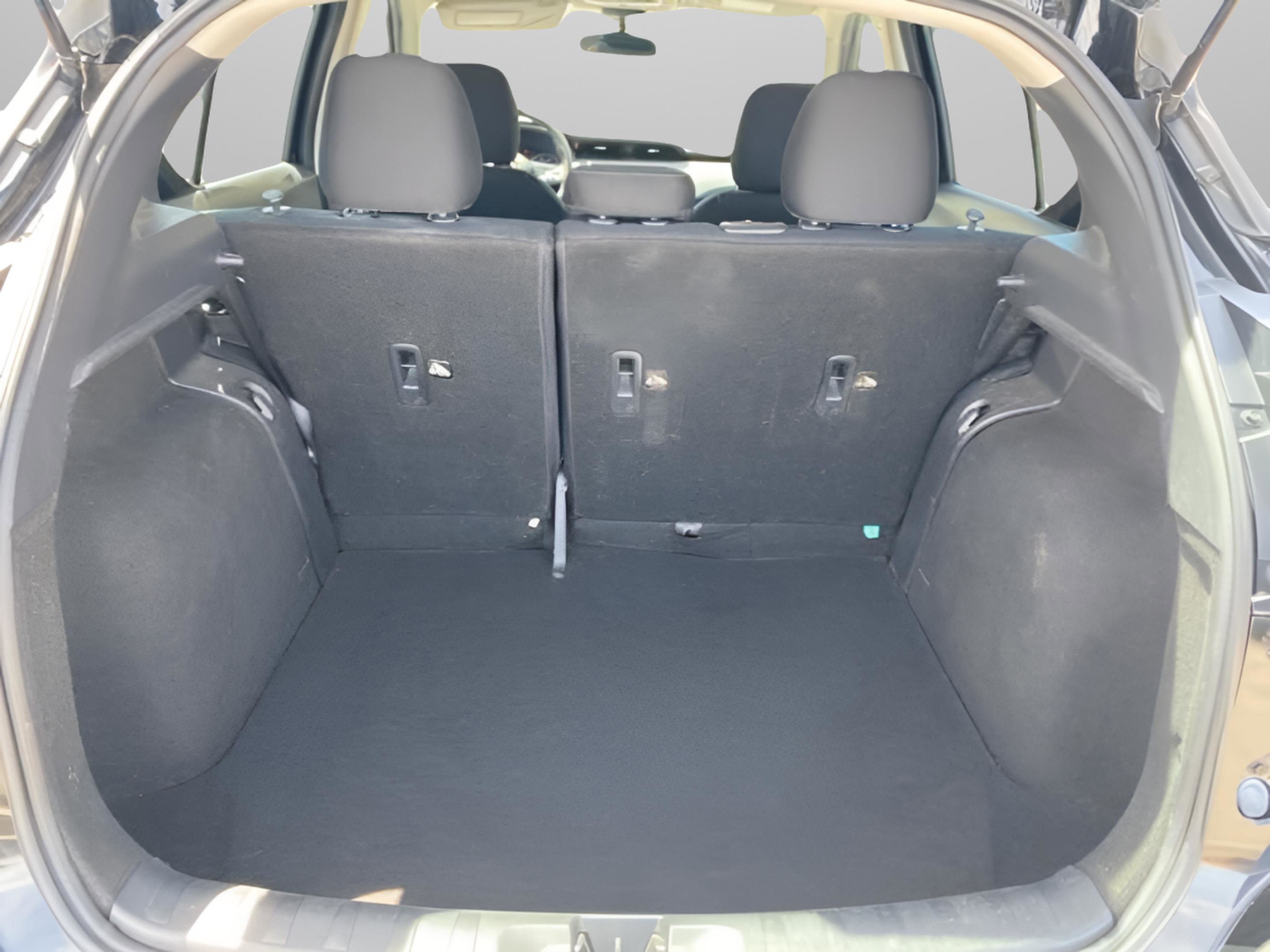 Used 2023 Nissan Kicks SV FWD image 26