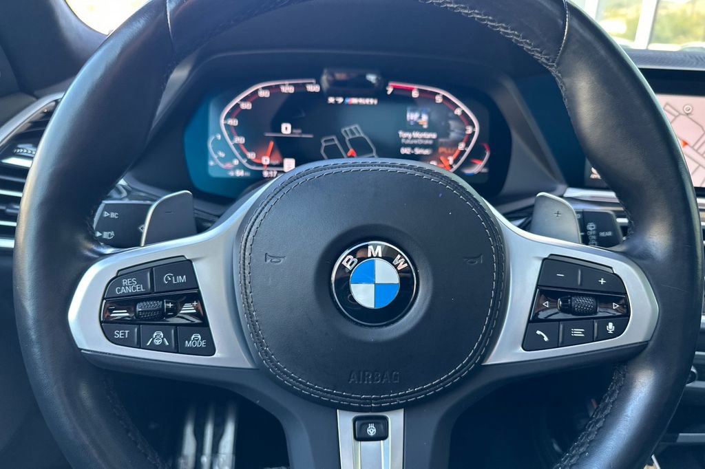 Used 2022 BMW X7 M50i image 26
