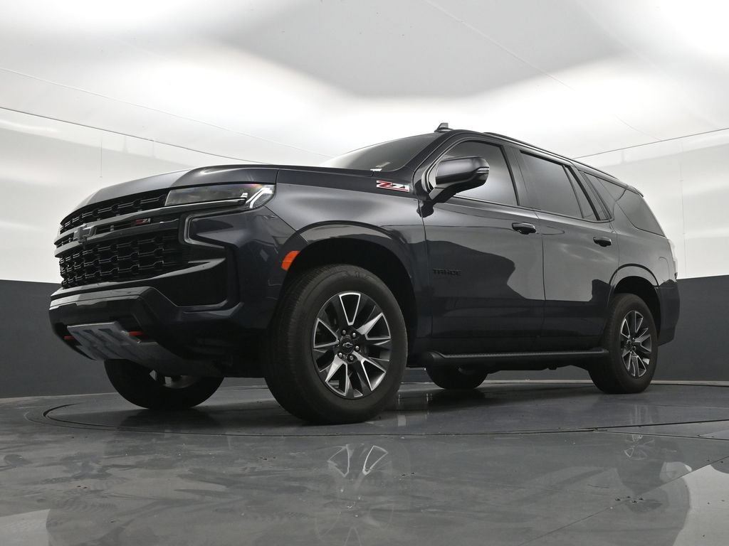 Used 2022 Chevrolet Tahoe Z71 w/ Luxury Package AWD/4WD image 25