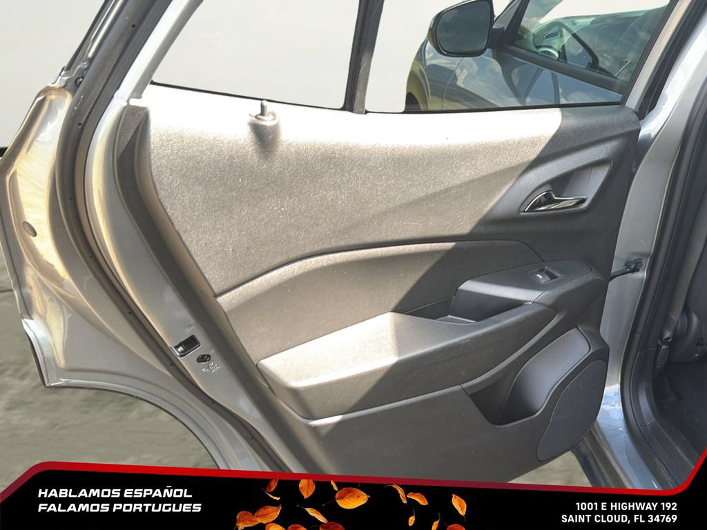 Used 2024 Chevrolet Trax LS w/ LS Convenience Package FWD image 22