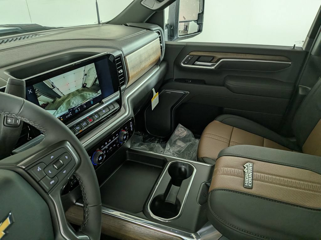 New 2026 Chevrolet Silverado 2500 High Country w/ High Country Premium Package AWD/4WD image 24