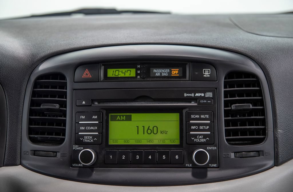 Used 2009 Hyundai Accent GLS w/ Popular Equipment Pkg 5 FWD image 21
