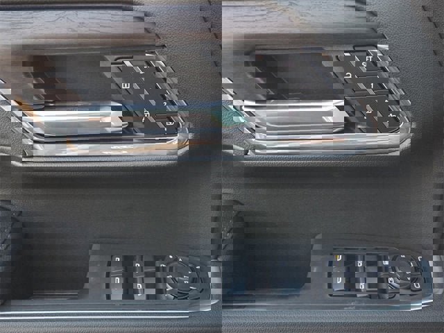 New 2026 GMC Sierra 1500 SLT w/ SLT Premium Plus Package image 17